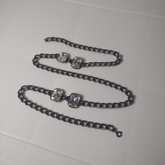 Heavy Metal And Glass Black Chain Necklace 30 Inches - Picture 2 of 14